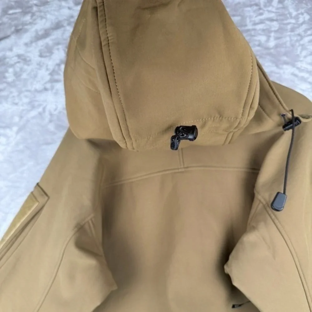 BEYOND – L5 PCU Cold Fusion Softshell Jacket Coyote Brown Tactical Hooded Mens L
